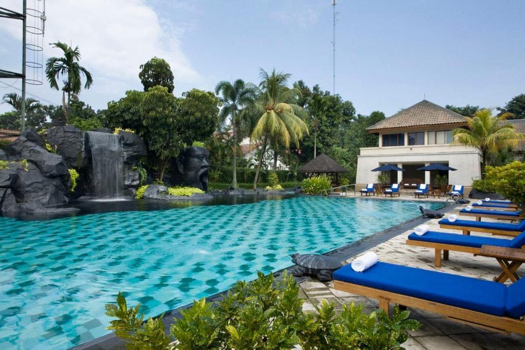 Country Woods Jakarta Aparthotel Cilandak  Eksteriør bilde